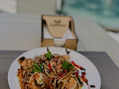 блюда ресторана в загородном комплексе Garden Hotel в Кропивницком