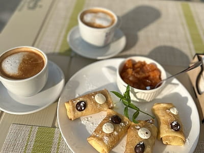 блюда ресторана в загородном комплексе Garden Hotel в Кропивницком