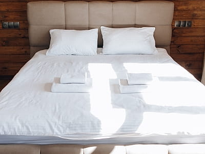 просторная усадьба для больших компаний в загородном комплексе «Гринвич» в селе Залужье, в нескольких десятках минут езды от Тернополя