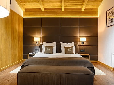 номера и коттеджи в загородном комплексе «Мыс Доброй Надежды» в селе Глоды Полтавской области на берегу реки Ворскла