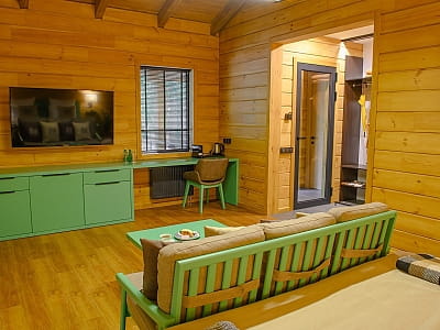 номера и коттеджи в загородном комплексе «Мыс Доброй Надежды» в селе Глоды Полтавской области на берегу реки Ворскла