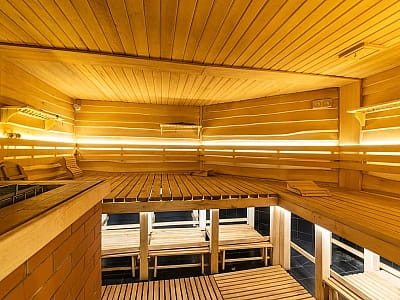 баня в загородном комплексе «Мыс Доброй Надежды» в селе Глоды Полтавской области на берегу реки Ворскла