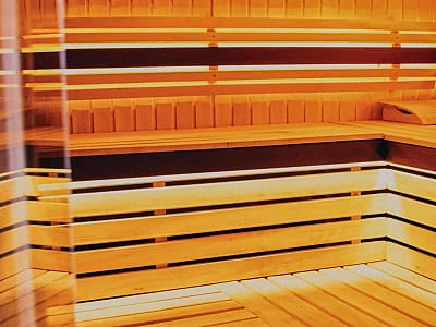 баня в загородном отдых-комплексе «Оазис Пляж» на набережной Ивачевского пруда недалеко от Тернополя