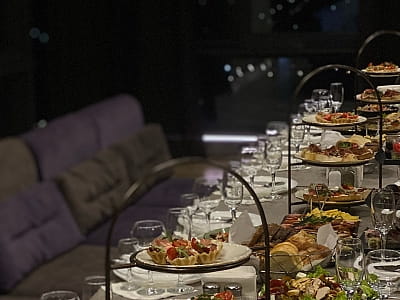 ресторан в загородном отдых комплексе «Панорама HILL» в селе Горишня Выгнанка возле города Чертков