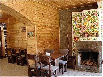 кафе в загородном комплексе «Первый Кордон» в селе Медведевка Черкасской области