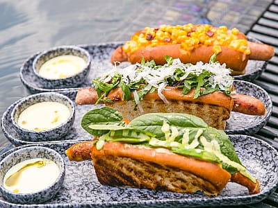 блюда ресторана в комплексе отдыха «Пляж» в городе Тернополь 