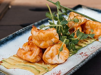 блюда ресторана в комплексе отдыха «Пляж» в городе Тернополь 