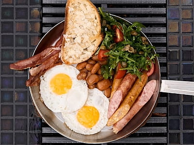 блюда ресторана в комплексе отдыха «Пляж» в городе Тернополь 