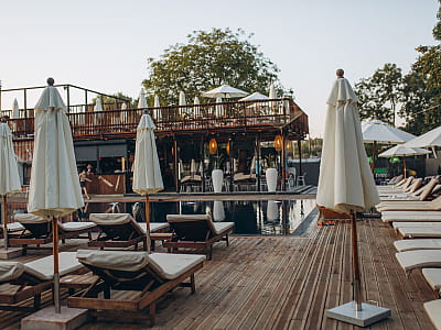 ресторан-бар в комплексе отдыха «Пляж» в городе Тернополь 