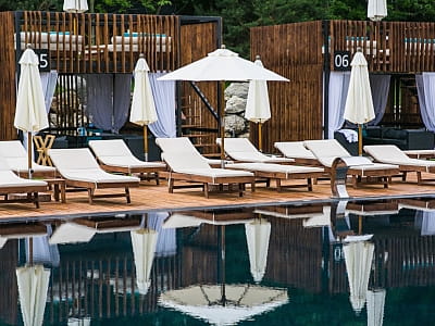 открытый летний бассейн в комплексе отдыха «Пляж» в городе Тернополь 