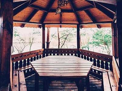 беседки в загородном комплексе «Смерекова Хата» в селе Кимната Тернопольской области