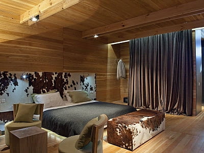 номера в корпусе, просторные коттеджи, уютные шале и виллы в загородном комплексе Verholy Relax Park в селе Сосновая Полтавской области