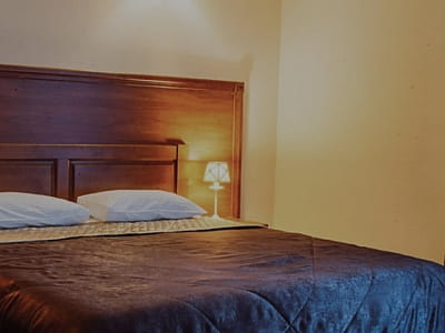 Номера отеля в гостинично-ресторанном комплексе «Златогор» в зеленой зоне города Лубны