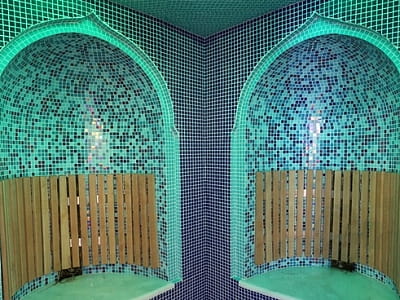 травяная баня в загородном комплексе «Потоки Хауз» в живописном уголке Полтавщины, на берегу реки Днепр, в селе Каменные Потоки недалеко от Кременчуга.