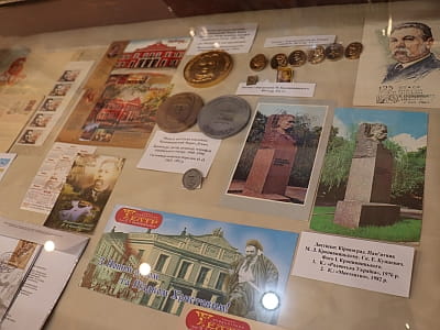 Уникальные памятники истории, археологии, природы и искусства, отражающие развитие края с древнейших времен до современности в центральноукраинском областном краеведческом музее в Кропивницком