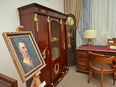 мемориальная коллекция Владимира Винниченко в центральноукраинском областном краеведческом музее в Кропивницком