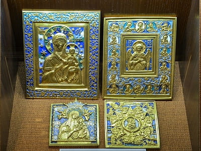 Уникальные памятники истории, археологии, природы и искусства, отражающие развитие края с древнейших времен до современности в центральноукраинском областном краеведческом музее в Кропивницком