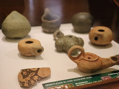 Уникальные памятники истории, археологии, природы и искусства, отражающие развитие края с древнейших времен до современности в центральноукраинском областном краеведческом музее в Кропивницком