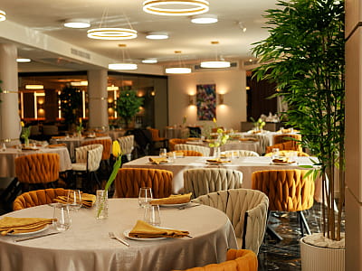 ресторан азиатской кухни «Mama juana» в загородном комплексе ARDEN PALACE Medical Resort & SPA в поселке Сатанов Хмельницкой области