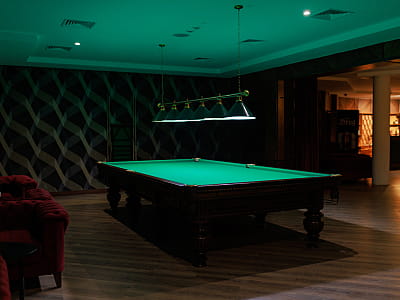 бильярдная в загородном комплексе ARDEN PALACE Medical Resort & SPA в поселке Сатанов Хмельницкой области