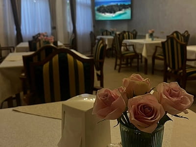 ресторан в загородном комплексе IN HOTEL в городе Каменец-Подольский
