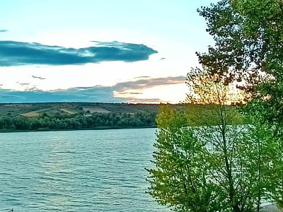 река Днестр рядом с загородным комплексом «Воллен» 