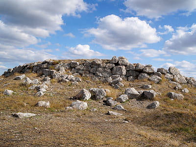 Золотой курган в Керчи — древняя гробница Боспорского царства