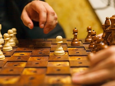 Музей в темноте «Три после полуночи» во Львове — опыт без зрения