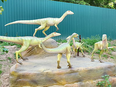 Парк DinoSofia в Умани — крупнейший динопарк Украины с движущимися динозаврами, фотозонами и интерактивными развлечениями для всей семьи.