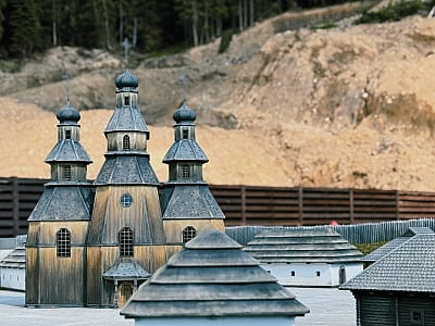 Запорожская Сечь в миниатюре в парке-музее «Величественная Украина» в селе Поляница недалеко от Буковеля