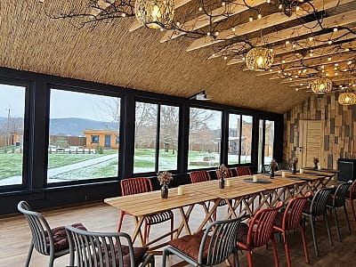 панорамное пространство для проведения мероприятий в загородном экокомплексе «Круча119» в селе Халепья Киевской области