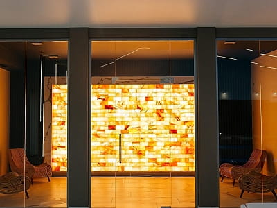 соляная комната в SPA-центре в загородном развлекательно-рекреационном комплексе Boremel Hills в селе Боремель Ровенской области, недалеко от Хринницкого водохранилища.