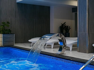 крытый бассейн в SPA-центре в загородном развлекательно-рекреационном комплексе Boremel Hills в селе Боремель Ровенской области, недалеко от Хринницкого водохранилища.