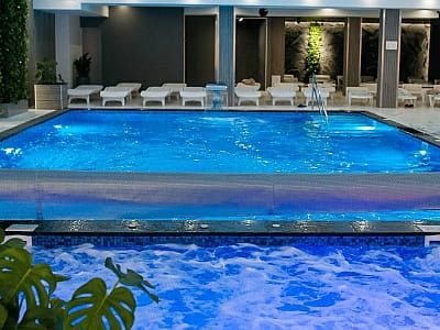 джакузи и бассейн в SPA-центре в загородном развлекательно-рекреационном комплексе Boremel Hills в селе Боремель Ровенской области, недалеко от Хринницкого водохранилища.