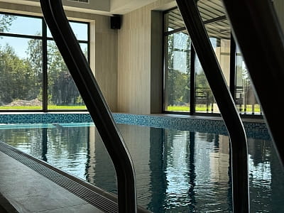 бассейн в SPA-зоне загородного комплекса «Horynsky» в селе Рясники Ровенской области
