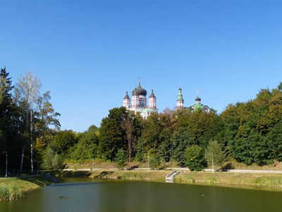 Монастырь в Киеве возле парка феофания