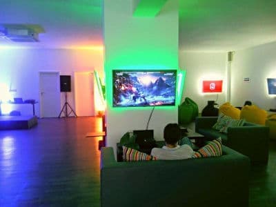GAME INN - клуб для геймеров с консолями нового и предыдущих поколений