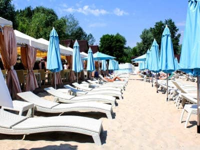 Biruza Beach Club пляж в Киеве