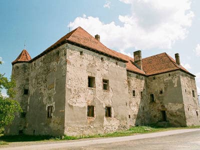 замок Сент-Миклош Чинадиево