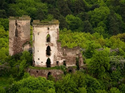 руины Червоноградского замка