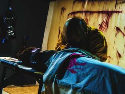 перформанс Horror Story от Phasmophobia в Киеве на Подоле, Юрковская улица