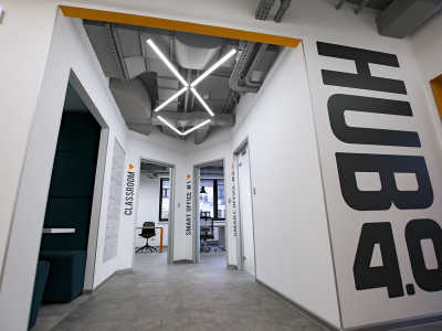 HUB 4.0 - коворкинг центр более чем на 100 рабочих мест