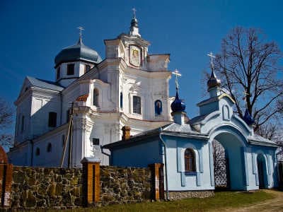 Воздвиженский монастырь в Чарторийске