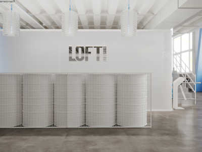 Коворкинг LOFTI — современный двухуровневый эко-офис, в котором собрано все лучшее от качества сервиса до климат комфорта. 