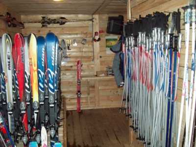 Прокат лыжного снаряжения в горнолыжном комплексе «Яблоница» в Ивано-Франковской области. Отзывы посетителей.