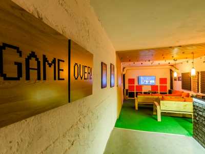 GAME OVER! - игровое пространство, аренда залов, игры в Киеве, Дворец Украина
