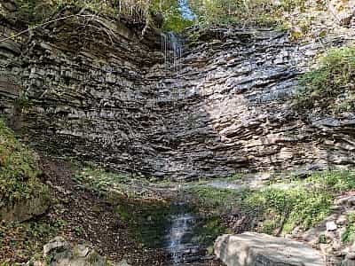 Капельный водопад в Ивано-Франковской области. 