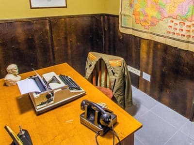 Эскейп квест комната Кабинет КГБ от Escape Quest в Киеве