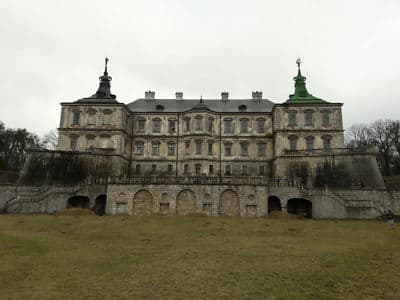 места для посещения - Подгорецкий замок