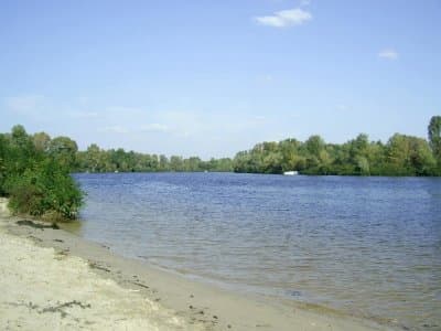 Пляж Редьчина на озере Редькино 